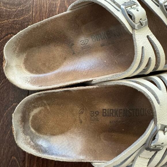 Birkenstock Tan Sandals with Buckles - Picture 5 of 7